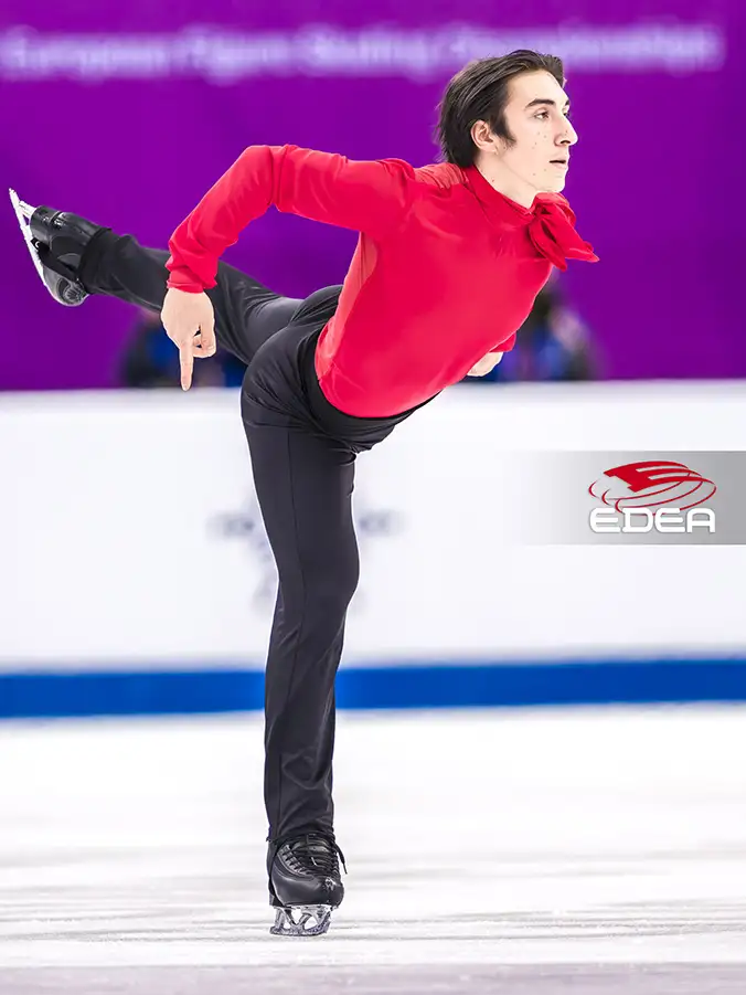 Ice Gallery Skates U.S.